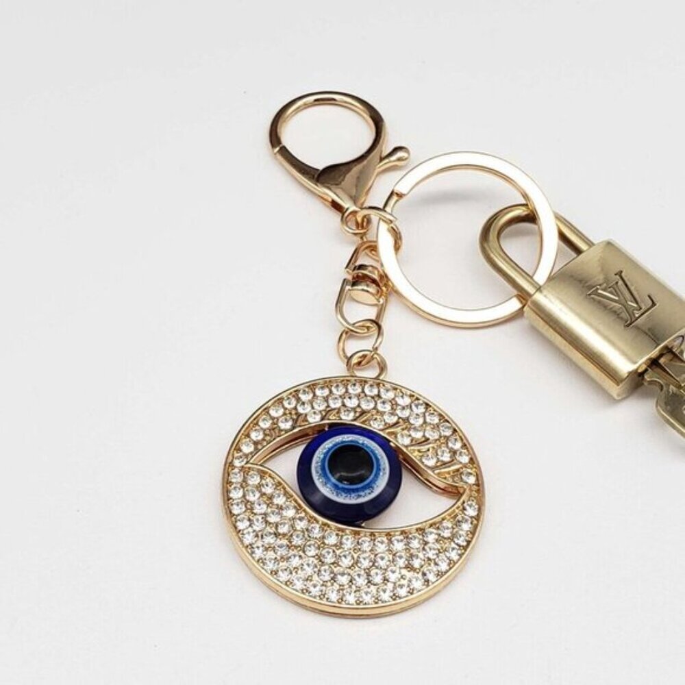 LV Gold Padlock & Key 🔒 Authentic Louis Vuitton Bag Unbranded Evil Eye Charm - Picture 4 of 7